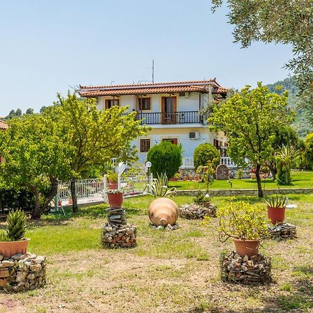 Panagou Studios Skopelos Town Exterior foto