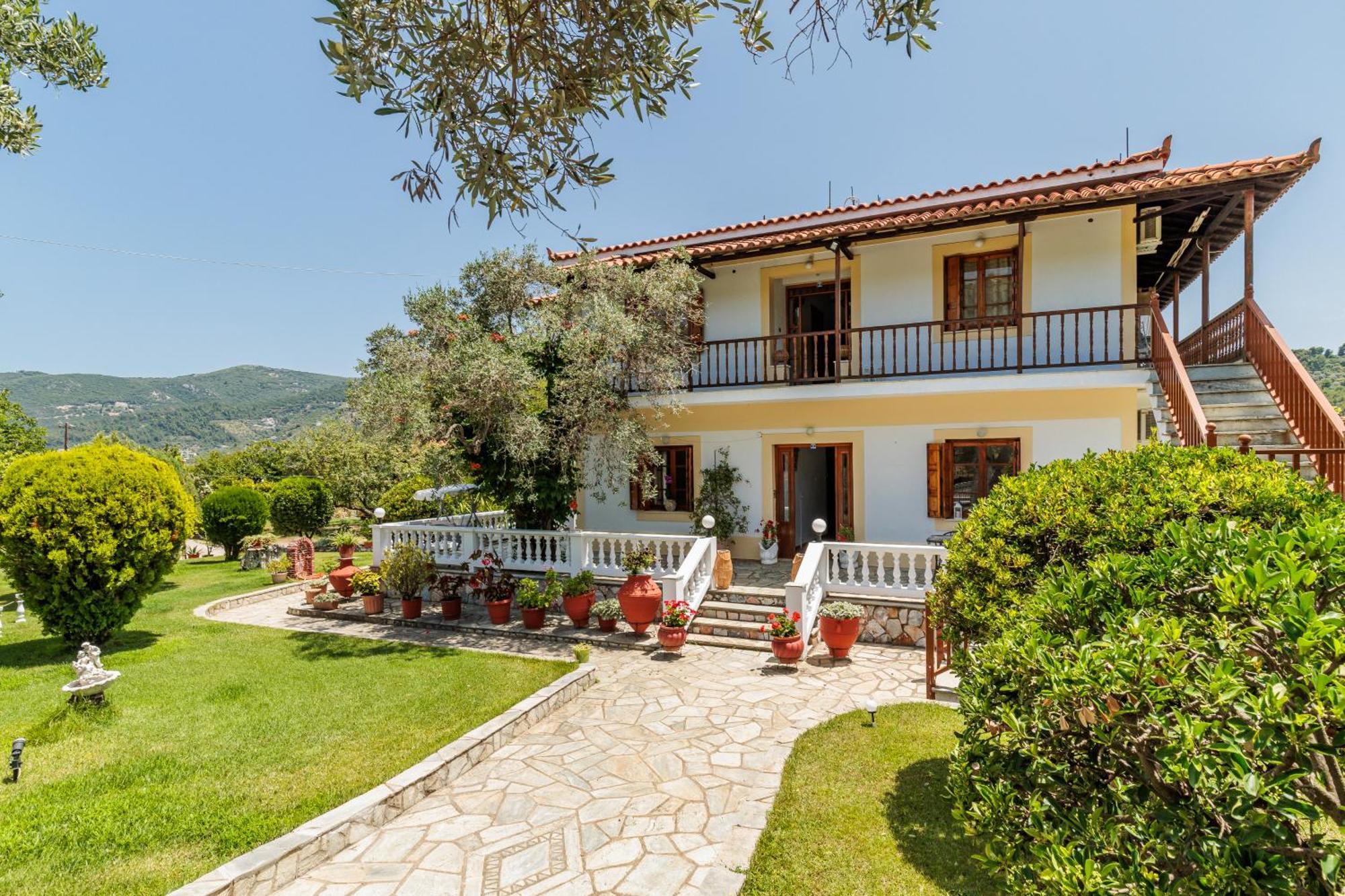 Panagou Studios Skopelos Town Exterior foto