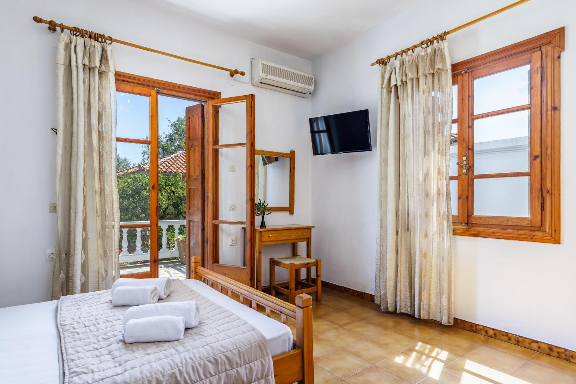 Panagou Studios Skopelos Town Quarto foto