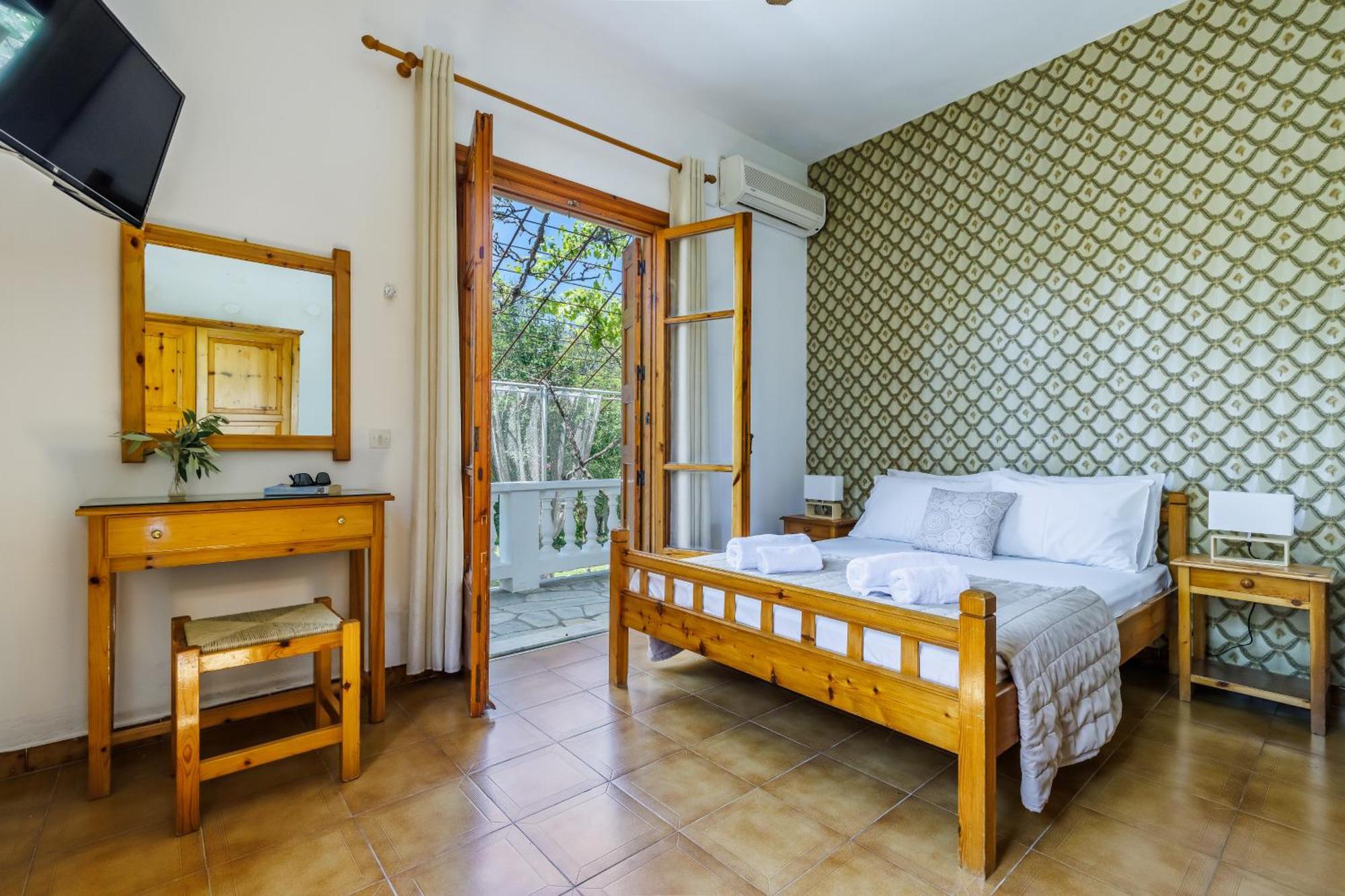 Panagou Studios Skopelos Town Quarto foto